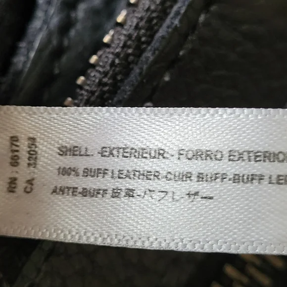 Free People Black Leather Crossbody Bag. Pouch. Fanny Bag.Size 11"×5". - Picture 8 of 11